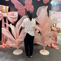 Fleur géante en soie faite à la main sur mesure pour la décoration de scène de mariage de luxe pour les événements de mariage