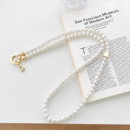 Nouveaux bijoux de perles de luxe polyvalents à la mode collier de perles de cristal chaînes fonctionnelles pour iphone 16 Pro Max