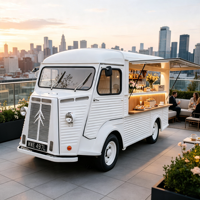 Camionnette alimentaire électrique rétro personnalisée avec vitrine réfrigérée pour boissons, idéale pour les cocktails sur le toit et la restauration événementielle