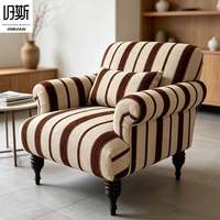 Fauteuil d'appoint moderne à rayures, dossier haut, en tissu de coton, avec pieds en bois et assise rembourrée en éponge, pour salon ou bureau