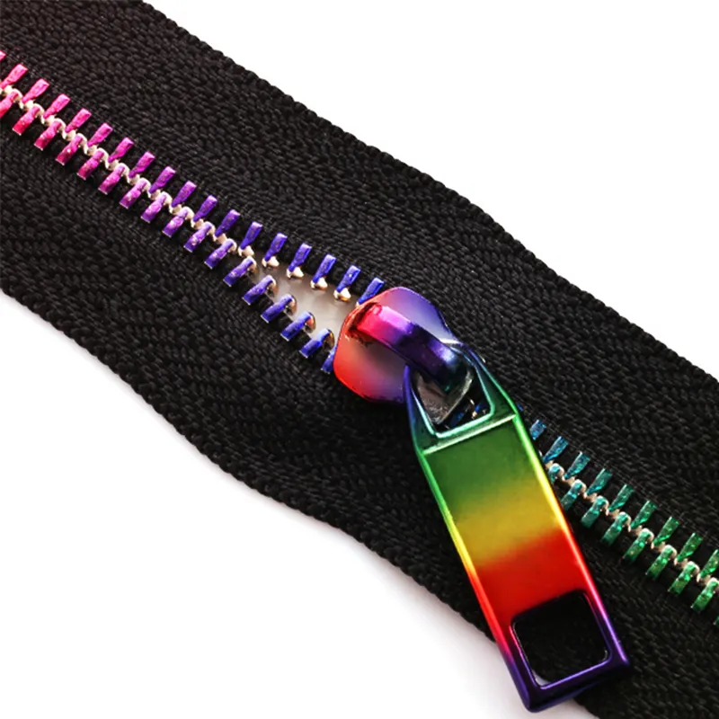 Wholesale bag cremallera fermuar rainbow teeth metallic zipper Custom logo zip metal rainbow zipper jeans pant zippers