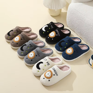 Hot Selling Wholesale Fashion Design Stock Comfortable Home Women <b>Slippers</b> Soft Winter <b>Slippers</b> - Product Image 1