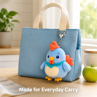 Porte-clés en peluche personnalisé, poulet bleu mignon, personnage en peluche doux, breloque pour sac à dos de filles, jouet en peluche en gros