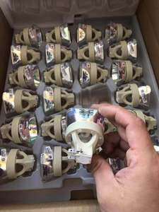 Ban đầu dt01171 LMP-C240 RLC-063 SP-LAMP-064 ET-LAV100C 003-120707-01 bóng đèn chiếu Bóng đèn trần thủy ngân đèn - Product Image 3