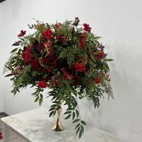 Boule de fleurs artificielles haut de gamme personnalisable, faite à la main, rouge et verte, pour centre de table de mariage, événement ou décoration de Noël