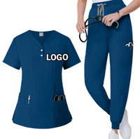 Scrubs de mouvement extensible pour femmes avec poches cargo pour les techniciens en pharmacie et le personnel de laboratoire