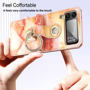 เคสโทรศัพท์ฮวนมิน ใช้ได้กับซัมซุง กาแลคซี่ ซี ฟลิป 4 ดีไซน์ลายเมฆสีสันสดใส พร้อมขาตั้งแบบวงแหวน และดีไซน์ทันสมัยแบบเต็มตัว - Product Image 3