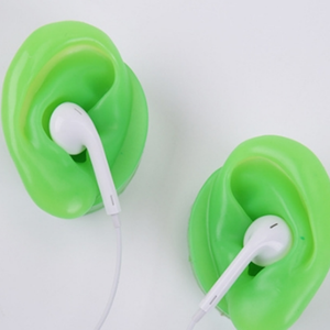 Modèles d'oreilles très demandés pour la présentation d'écouteurs avec clous, destinés à la pratique des piercings médicaux - Product Image 4