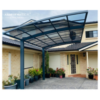 Abri de voiture extérieur automatique imperméable rétractable avec toit arqué en aluminium