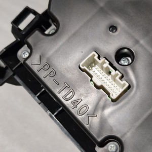 Mazda3 Bl HVAC Control Panel BFF7-61-190 BBW2-61-190 Air Conditioning Switch Knobs Original Factory Part - Product Image 3