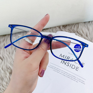 Gafas de Lectura Unisex de Moda, Delgadas, de Lujo, Baratas, al por Mayor, <span class=keywords><strong>2022</strong></span>, con Bloqueo de Luz Azul y Lentes Blancas - Product Image 1