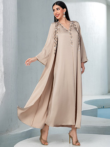 Vestido modesto musulmán de Dubái cosido a mano con diamantes de imitación marroquíes Kaftan Abaya vestido de oración transpirable de dos piezas para Oriente Medio - Product Image 2