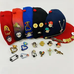 Kunden spezifisches Design Virgin Mary Rahmen Hut Pin Baseball Soft Emaille Revers Hut Cap Pins für Hut Clubs