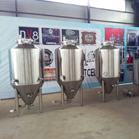 Petits pigments à bière en lot de 4, 400l, de qualité, articulés, réservoir, 250l