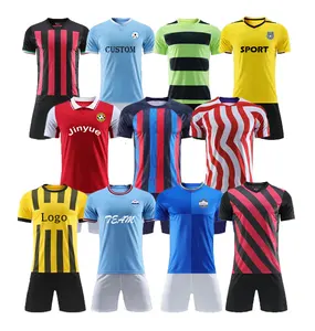 Atacado kits de futebol personalizados, camisas de futebol modelo mais recente design de uniforme de futebol