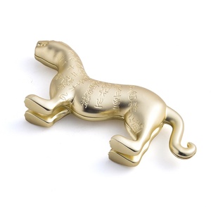 Ornement de table de luxe en forme de léopard doré, artisanat raffiné, décoration artistique culturelle exquise - Product Image 6