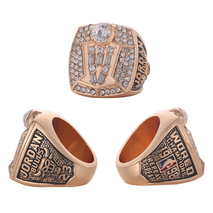 Bague de championnat des Bulls de 1998 de Michael <span class=keywords><strong>Jordan</strong></span>, bijou de mode exquis, bague de collection commémorative appréciée des fans, vente directe sur place - Product Image 5