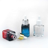 Auf Lager: 35ml Quadratische Glasflasche mit Farbverlauf und Pipette, Leere Flasche für Ätherische Öle, Blau Rot Transparent, mit Weiß Gold Silber Pipettenverschluss