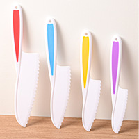 Sûr pas facile à blesser cuisine PP & TPR ensemble d'outils de cuisine pour tout-petits contiennent des couteaux éplucheurs de fruits planche à découper moules à légumes