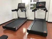 Treadmill Komersial Mewah 6.0 HP Motor AC Terlaris Multi Fungsi Pengisian Daya Nirkabel Layar Super Laufband Treadmills