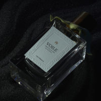 Étiquettes personnalisées de luxe pour flacons de parfum, autocollants en papier texturé avec gaufrage à sec et dorure à chaud or mat