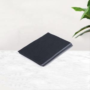 YABA-almohadilla de limpieza de tatuaje desechable, almohadilla de mesa de tatuaje impermeable y resistente a la tinta - Product Image 3