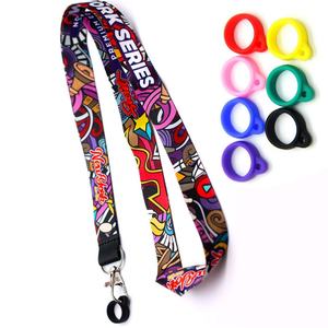 Cordon tour de cou personnalisé Europe avec porte-stylo, logo couleur, 36 pouces, et anneau en silicone de 13 mm de diamètre - Product Image 2