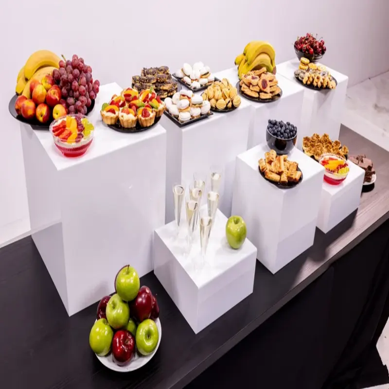 Soporte de pastel de acrílico de tamaño personalizado Elevadores de acrílico blanco Exhibición de acrílico Elevador de comida Elevador de buffet cuadrado