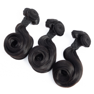 Extensiones de Cabello Virgen Brasileño Royce, Doble Trama, Cutícula Alineada, Estilo Fumi Egg Curly - Product Image 3