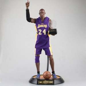 33cm nero Mamba <span class=keywords><strong>Kobe</strong></span> Bean <span class=keywords><strong>Bryant</strong></span> 24 1/6 giocatore di basket Action Figure giocattoli modello confezione regalo sport Display PVC NECA Unisex 2kg - Product Image 1