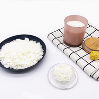 SW01 vente en gros de flocons de cire de soja écologiques à faible quantité minimale de commande de qualité supérieure naturels pour la fabrication de bougies de Noël bricolage