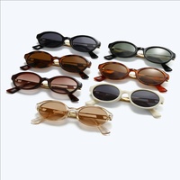 Lunettes de soleil rétro ovales pour femmes Fashion Shades UV400 Men Punk Tea Green Sun Glasses