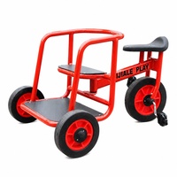 Chariot à pédales à trois roues pour enfants d'âge préscolaire, double siège, pour aire de jeux extérieure, jouet pour enfants de maternelle