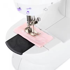 Kit de machine à <span class=keywords><strong>coudre</strong></span> miniature portative de haute qualité - Outils de couture portables durables et écologiques pour tissus - Vente en gros - <span class=keywords><strong>Cadeau</strong></span> - Product Image 6
