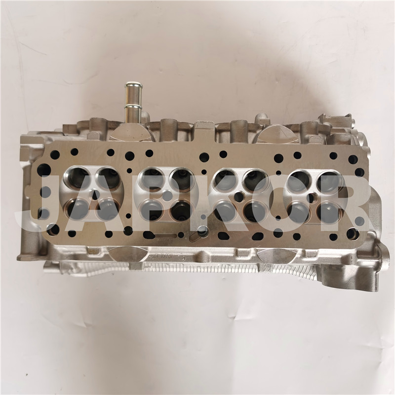 パーツ Eran Nuwantha Cylinder Head for CHEVROLET Aveo Activo DAEWOO NUBIRA