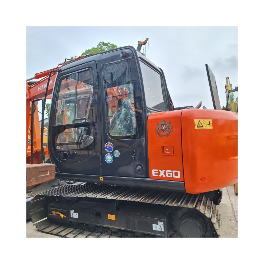 Японский оригинальный эффективный подержанный экскаватор Hitachi EX60 с хорошим состоянием для продажи подержанных машин