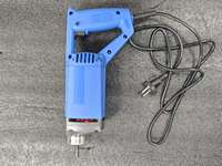 Interner 100% Kupfermotor Handgehaltener Elektrischer Tragbarer Betonrüttler Multi-Spannung (220V/380V/110V) für
