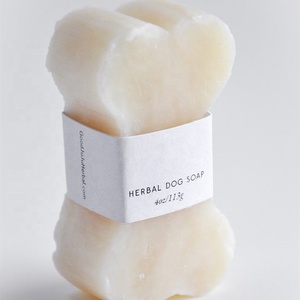 สบู่ทำความสะอาดสัตว์เลี้ยงจากธรรมชาติ น้ำยาทำความสะอาดร่างกายออร์แกนิก ให้ความชุ่มชื้นและป้องกันอาการคัน ไม่มีสารตกค้าง ปลอดภัยและอ่อนโยน สำหรับสุนัข/แมว - Product Image 1