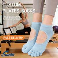 Chaussettes de Pilates antidérapantes personnalisées en coton de haute qualité pour femmes, respirantes, vente en gros d'usine