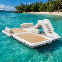 Plateforme flottante gonflable portable pour événements lacustres, quai aquatique durable pour la famille et les amis