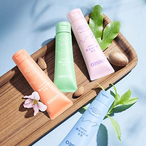 Vente en gros <span class=keywords><strong>de</strong></span> plantes naturelles faciles à absorber, non grasses, rafraîchissantes, hydratantes, améliorant le parfum rugueux, sérum pour les mains - Product Image 1