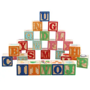 Blocos de construção de madeira brinquedo educativo Hot Selling Wooden Alphabet Color Square Alphabet ABC 3D para crianças 50 Color Box Wood 10pcs