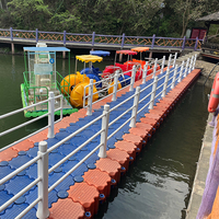 Flotteurs durables de ponton de Rotomolded pour le système fait sur commande de cale sèche de bateau