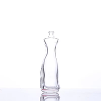Nouvel Arrivage – Flacon de Parfum Vide en Verre Transparent 50ml, Forme Élégante, Col à Clip, pour Décoration d'Intérieur et Emballage Cosmétique avec Bouchon