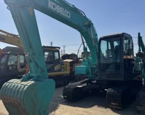 Excavatrice hydraulique de 13 tonnes Kobelco SK130 de bonne performance utilisée avec pompe de boîte de vitesses de moteur d'origine et PLC-Prix bon marché Offre Spéciale - Product Image 2