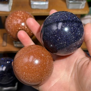Vente en gros de sphères artisanales en pierre de sable dorée et bleue de haute qualité pour la décoration Feng Shui à domicile - Product Image 2