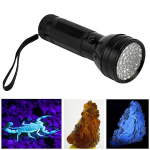 51led Mini lampes <span class=keywords><strong>de</strong></span> poche LED UV rechargeables torche lumineuse noire pour l'urine <span class=keywords><strong>de</strong></span> chien et lampe <span class=keywords><strong>de</strong></span> poche UV 395nm - Product Image 4