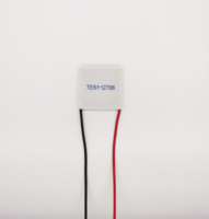 TEC1-12706 	   Module thermoélectrique Peltier 40x40 12 V, semi-conducteur Peltier