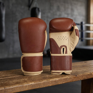 Guantes de Boxeo Profesionales Personalizados con Logotipo, Hechos a Mano con Alta Densidad, Cierre de Gancho y Bucle, Estilo Vintage - Product Image 3