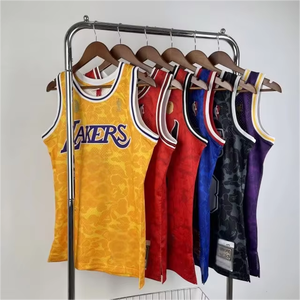 Jersey Fashion Longgar Desainer Bapess Berkualitas Tinggi, Bernapas, Streetwear dengan Cetakan Huruf Kamuflase, Pakaian Basket Dewasa - Product Image 1